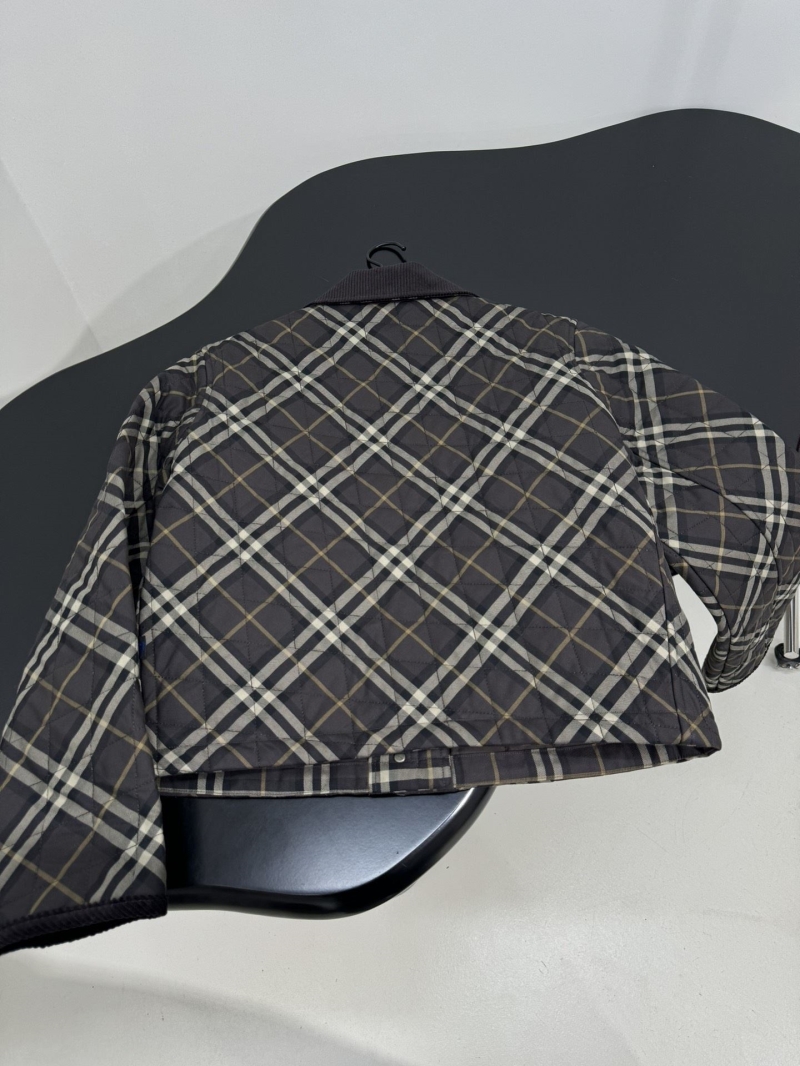 Bv*b*rry outwear